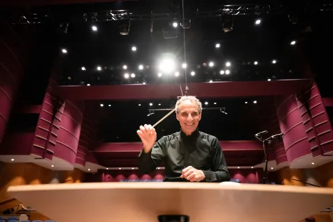 Paul Salerni conducting the Philharmonic Orchestra.